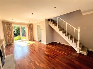 Photo 17- click for photo gallery